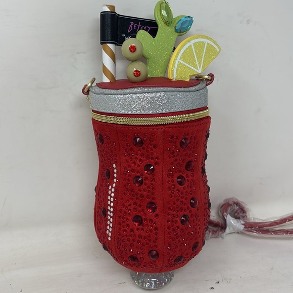 Betsy’s Johnson Bloody Mary bar it’s bloody good crossbody - Picture 2 of 8